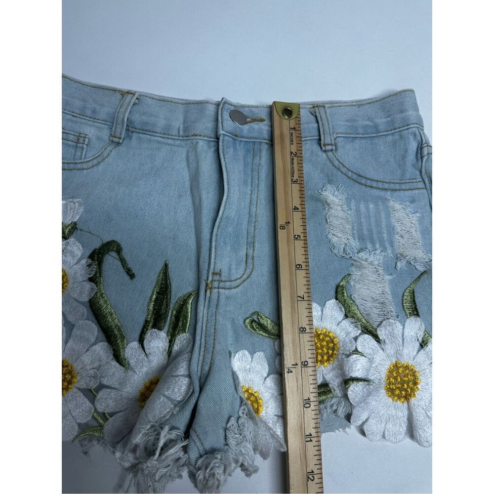 36Point5 Embroidery Denim Shorts Hippie High Waist Floral Bottoms Size L Y2K - Picture 6 of 11